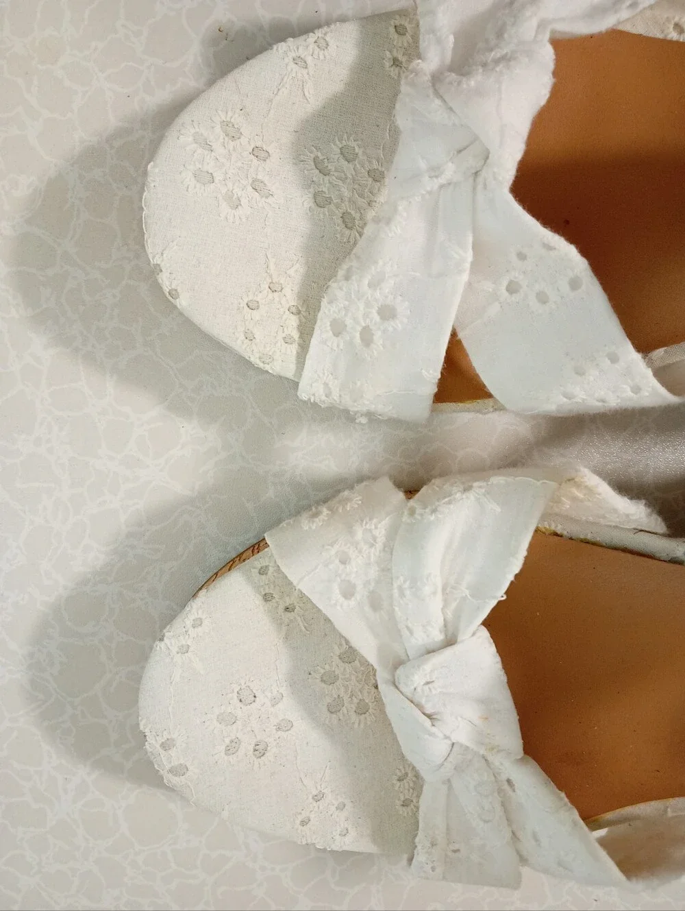 TORRID White Lace Knot Cork Wedge Sandals sz 9WW